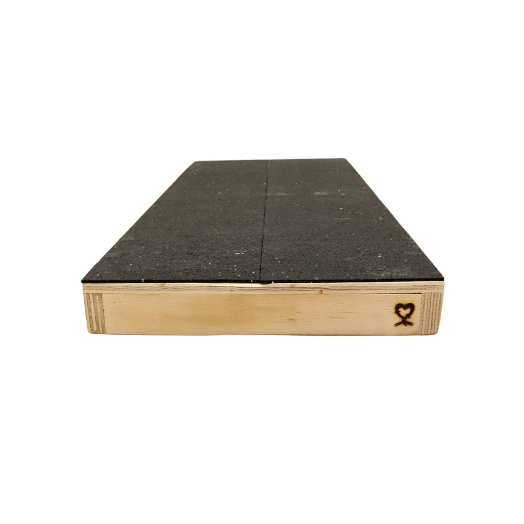 Yhdestä Puusta Kotimainen Targetti 30 x 70 x 5 cm pituus